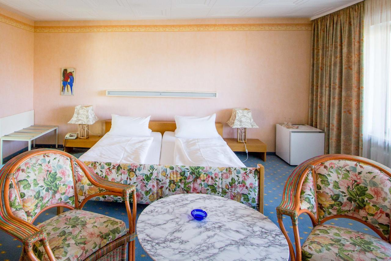 Waldhotel Stein Selbitz Екстериор снимка