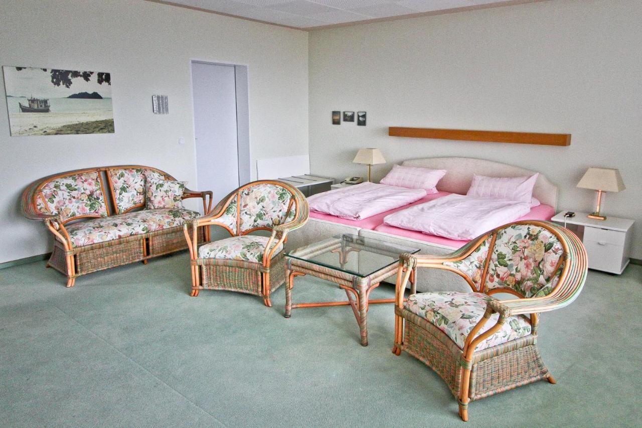 Waldhotel Stein Selbitz Екстериор снимка