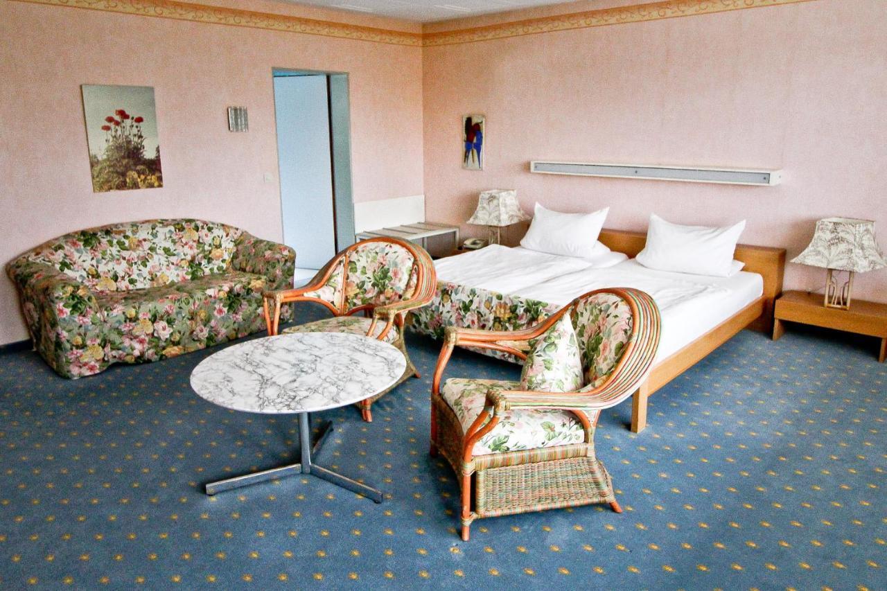 Waldhotel Stein Selbitz Екстериор снимка